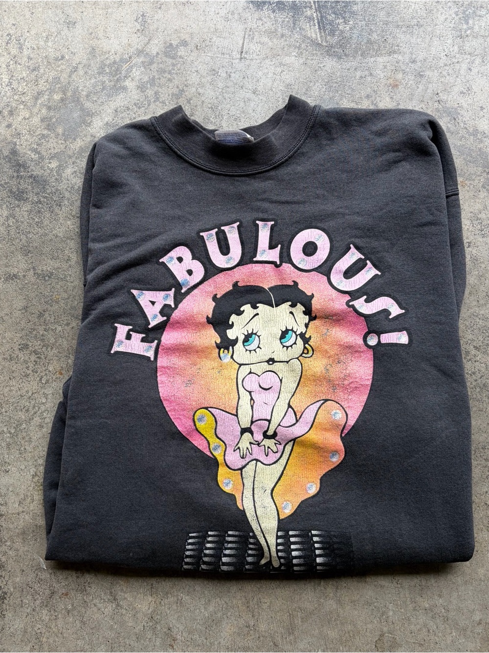 Vintage Y2K Betty Boop Crewneck  Fabulous Heavy Sweatshirt Black Faded